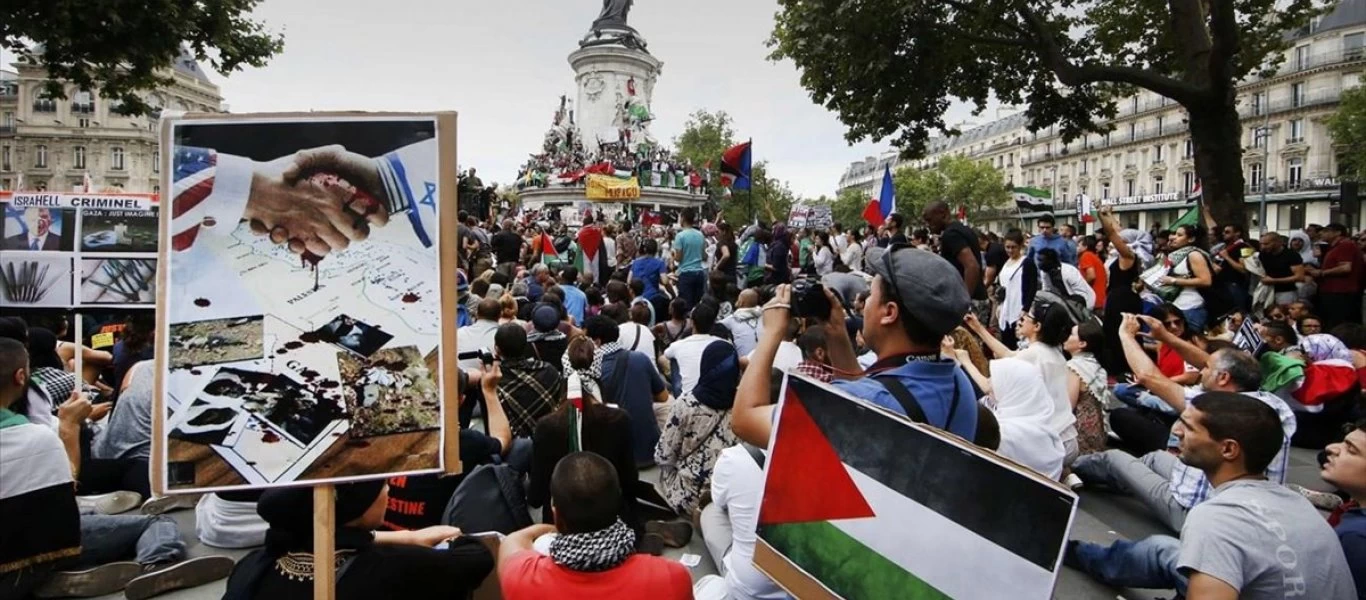 Γαλλία: Ένταση και συμπλοκές σε διαδήλωση υπέρ της Παλαιστίνης - Χρήση χημικών από την αστυνομία